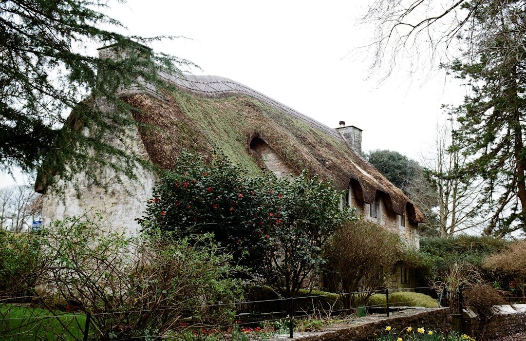 Cottage Garden Style: Creating an English Country Garden